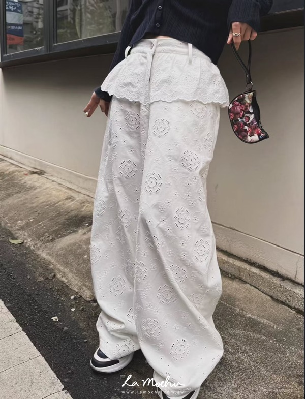 屁簾設計全蕾絲長褲